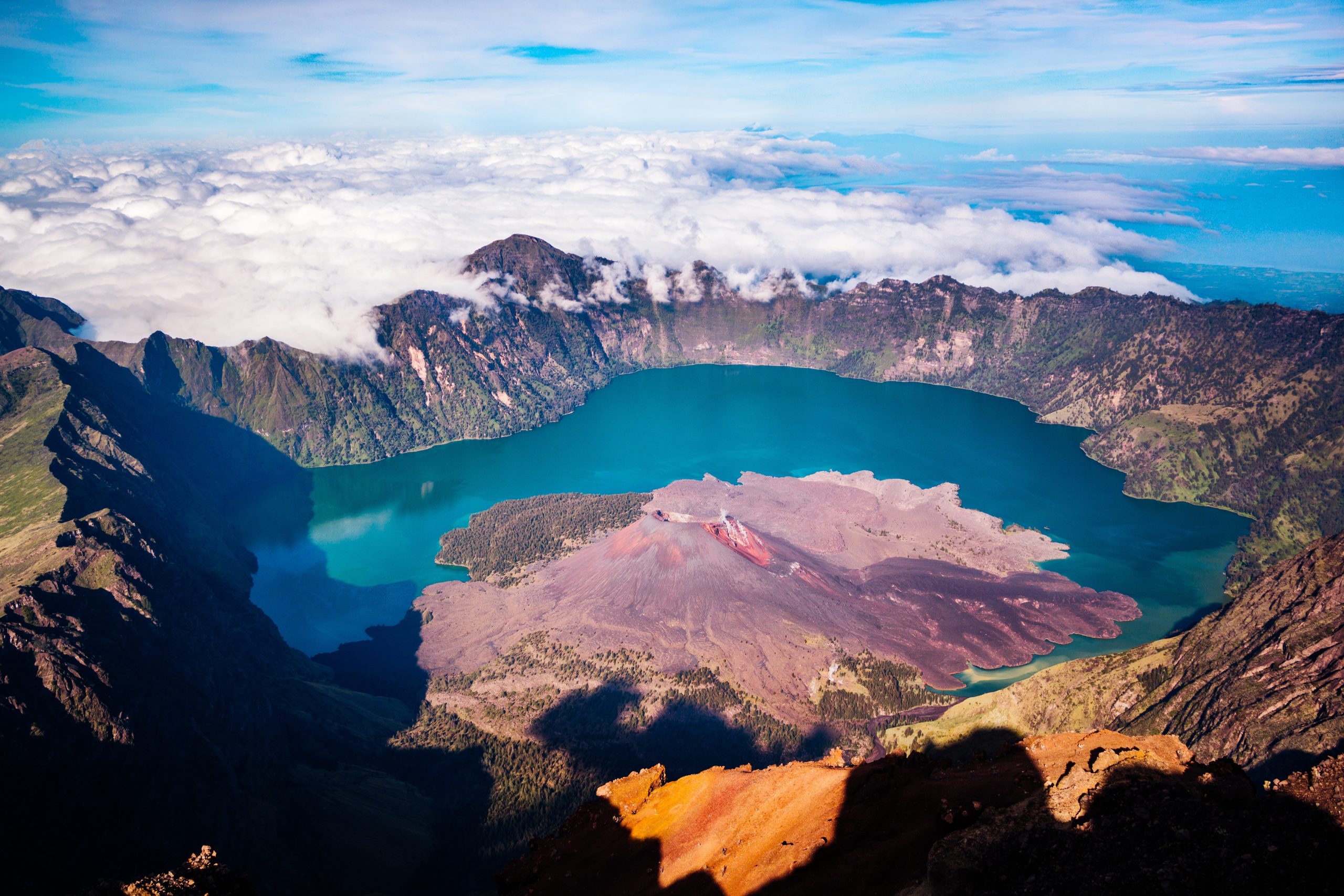 Beautiful,View,Of,Lake,Segara,Anak,From,The,Top,Of