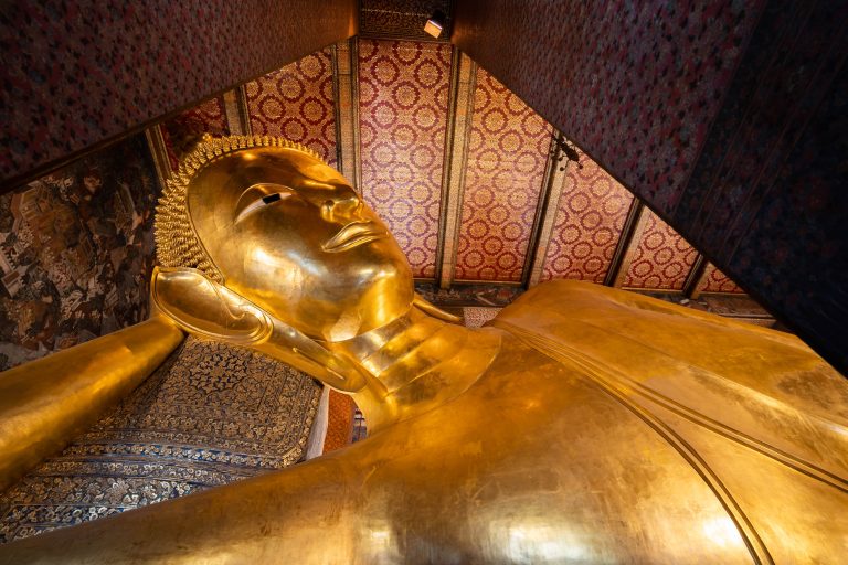 Bangkok,,Thailand-december,30,,2020,:,Buddha,Gold,Statue,In,Wat