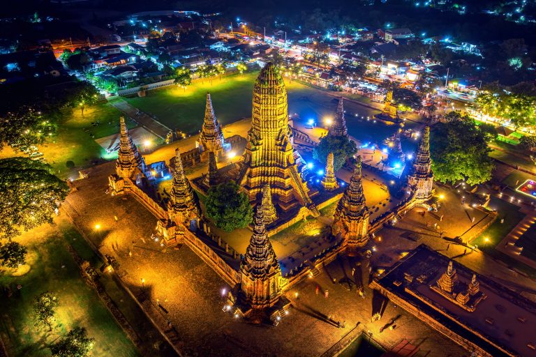 Wat,Chaiwatthanaram,Temple,At,Night,,Ayutthaya,In,Thailand.