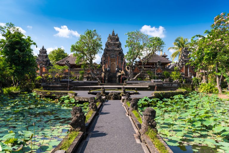Pura,Taman,Saraswati,Temple,In,Ubud,,Indonesia