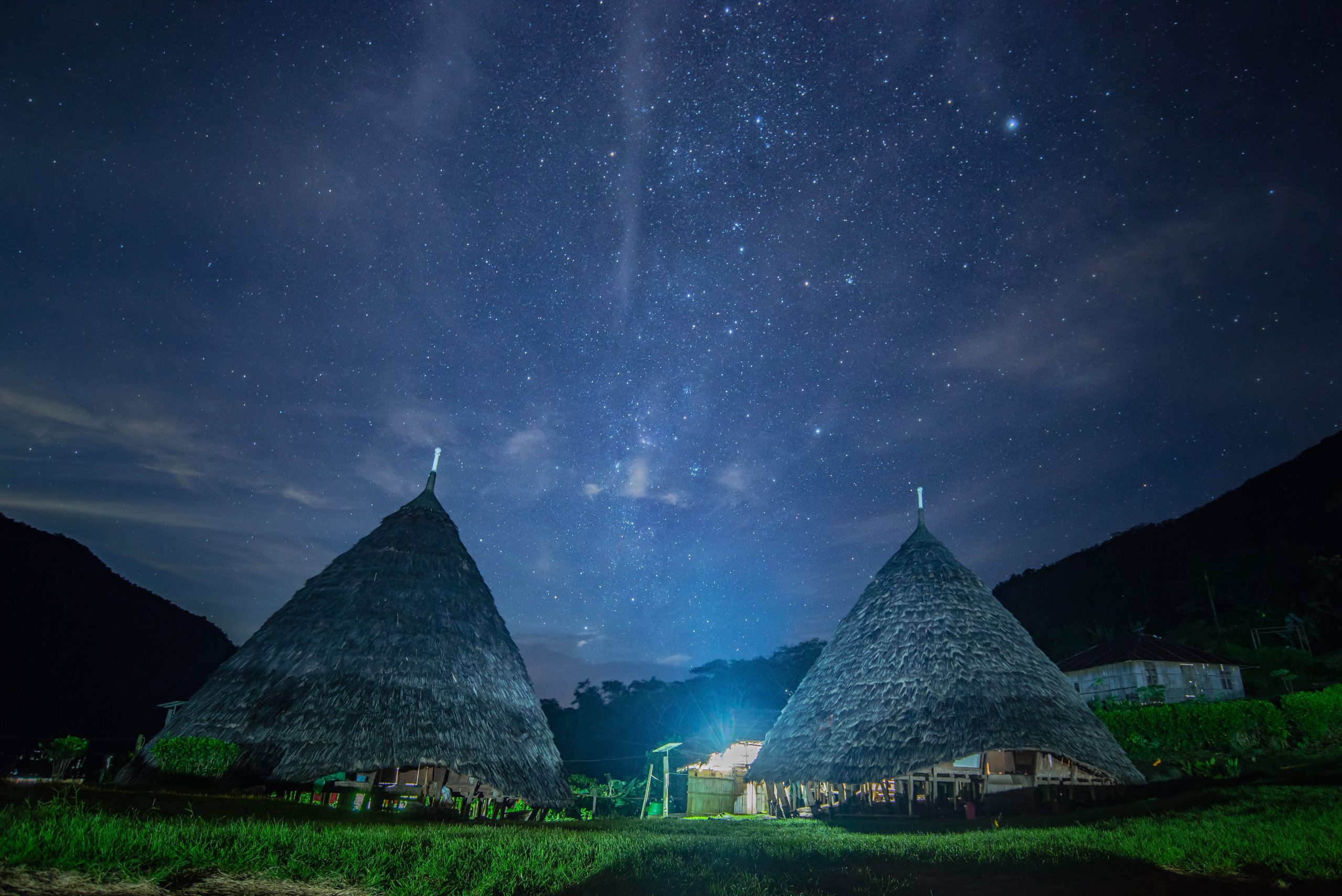 Wae,Rebo,Traditional,Village,With,Milky,Way,,wae,Rebo,Is