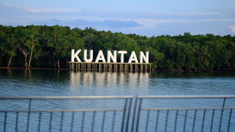 10-07-2024:,Kuantan,,Pahang:,Kuantan,Riverside,With,Beautiful,Reflection,On,Kuantan